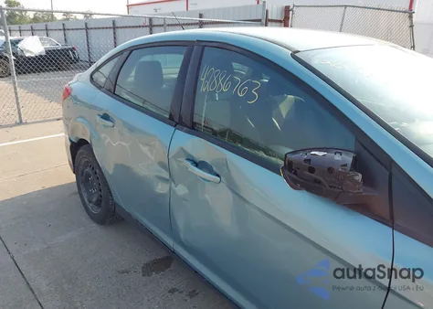 2012 Ford Focus Se z USA, uszkodzony, nr VIN 1FAHP3F28CL475798